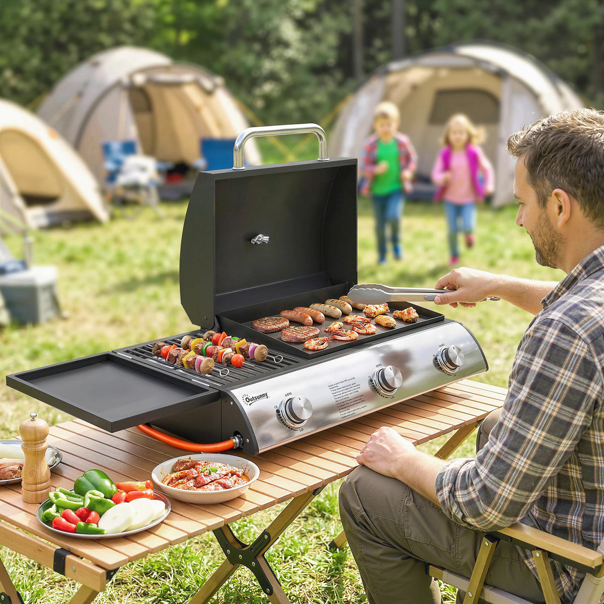 Gasgrill 7,5 KW Tragbarer Tischgrill mit 3 Brenner Seitentisch Bratenplatte Emaille-Grillroste Fettauffangschale