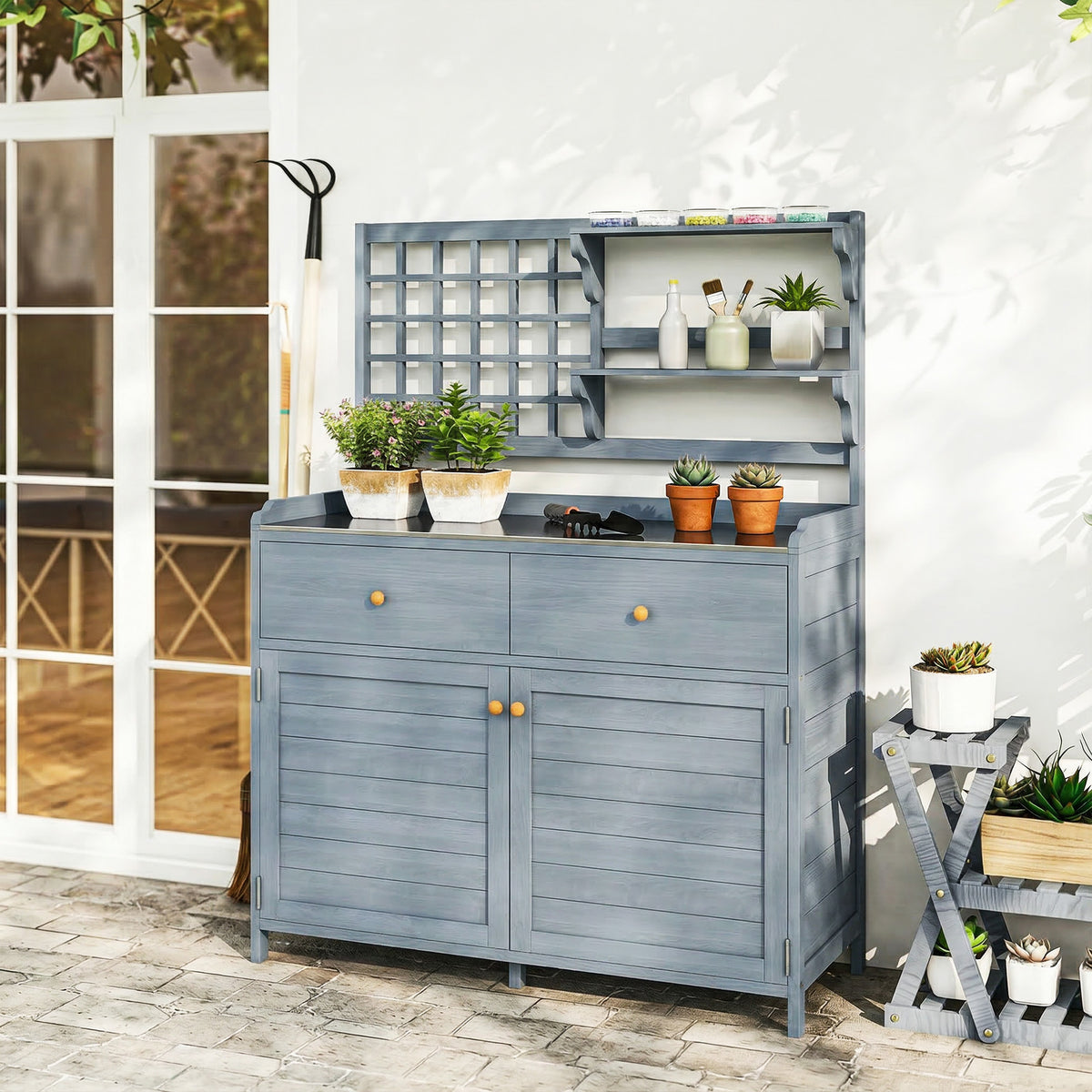 Pflanztisch mit Unterschrank Outdoor Holz Gartenschrank mit verzinkter Arbeitsplatte 2 Schubladen 104x44x140 cm Hellgrau