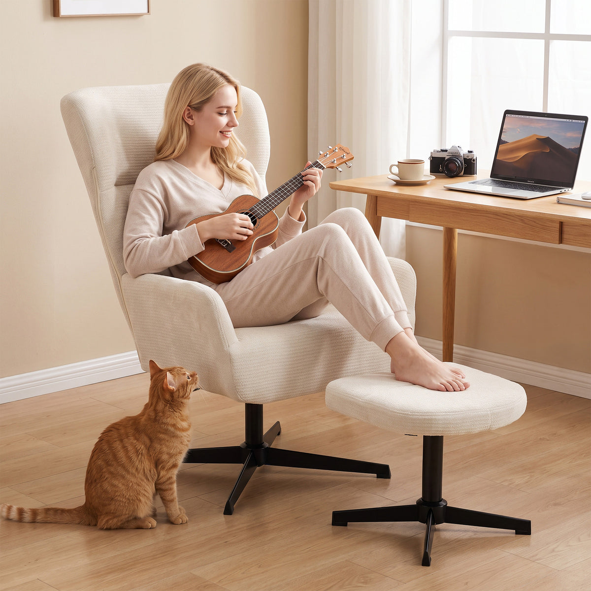 360° drehbarer Loungesessel mit Hocker, höhenverstellbar, Chenille-Bezug, mit Lendenkissen, Cremeweiß