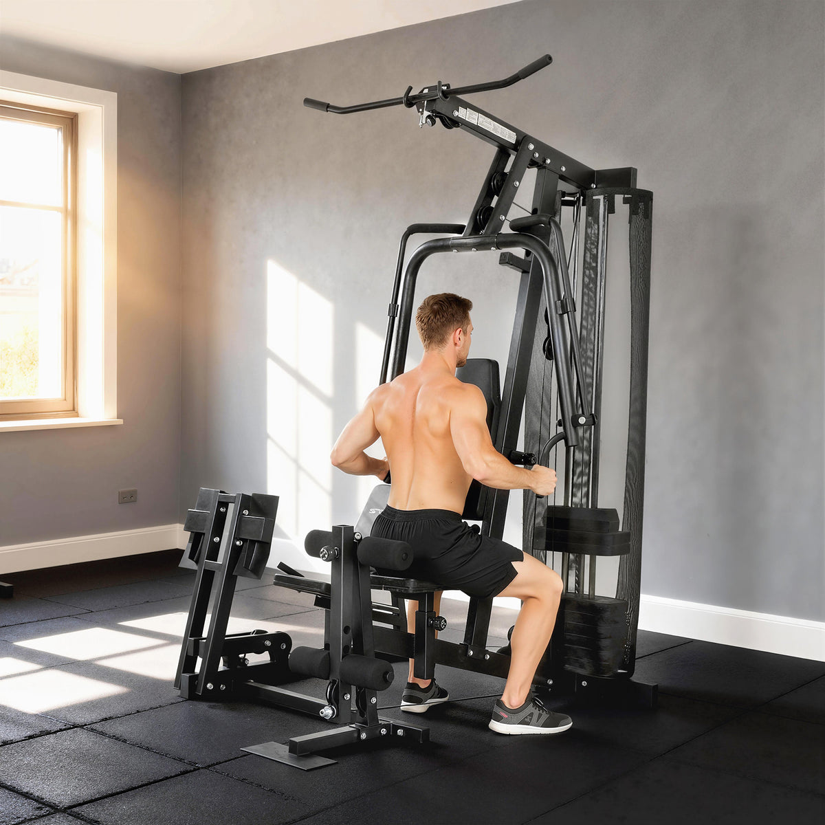 Kraftstation Fitnessstation mit Latzug Butterflystange 65kg Gewichten Seil bis zu 120kg