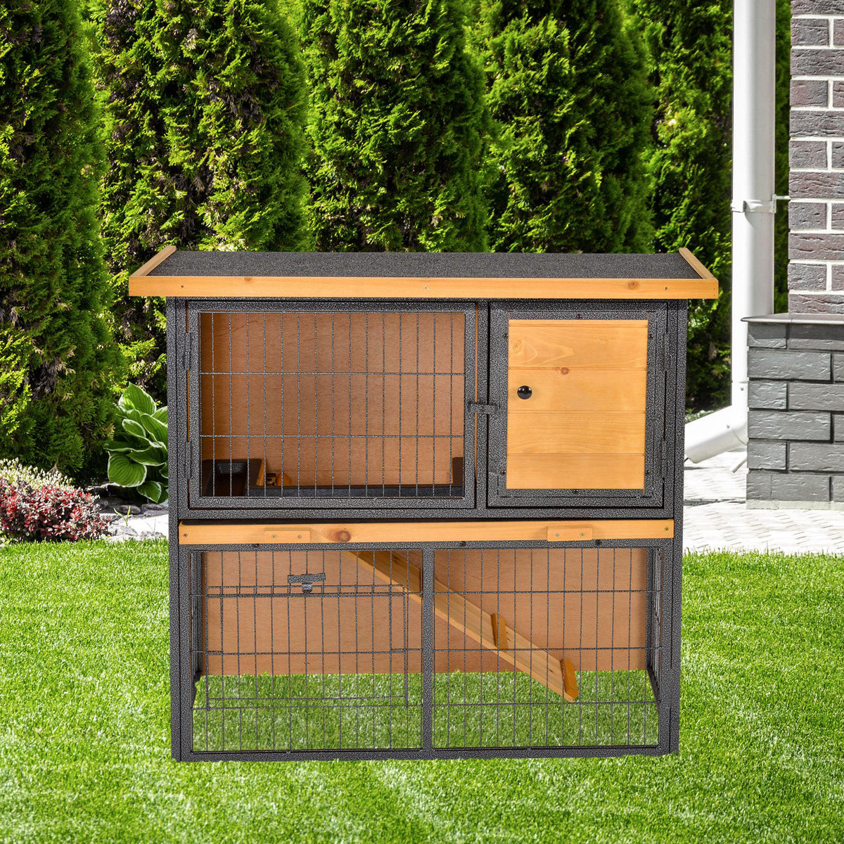  Guinea Pig Hutch Rabbit Hutch Wood-metal Elevated Pet House Bunny Cage with No-Leak Tray Ramp Openable Roof Outdoor 89.5 x 45 x 81cm Light Yellow