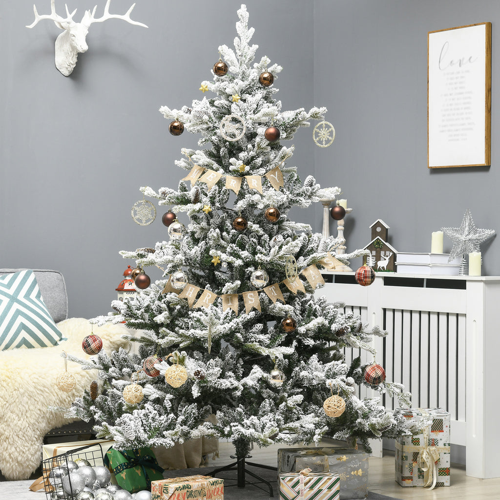 Weihnachtsbaum, Kunsttanne, 1,80m groß, üppige Form, realistisches Aussehen, schneebedeckte Zweige, Tannenzapfen