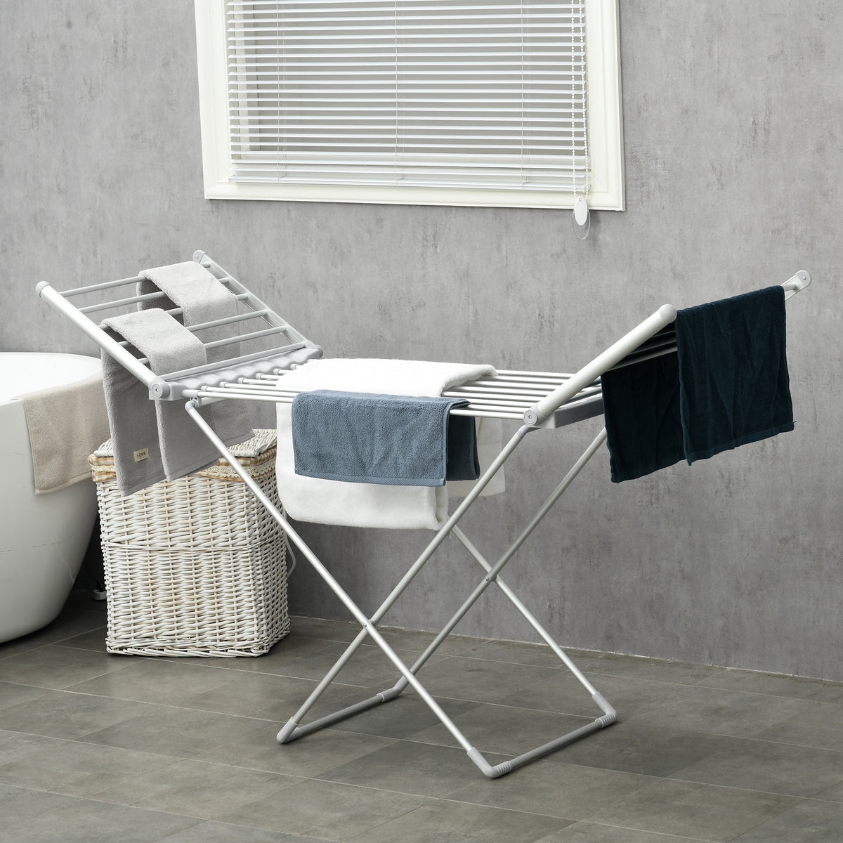 Wäscheständer mit Heizfunktion, 45-55 ℃, zusammenklappbar, 144L x 53B x 96H cm