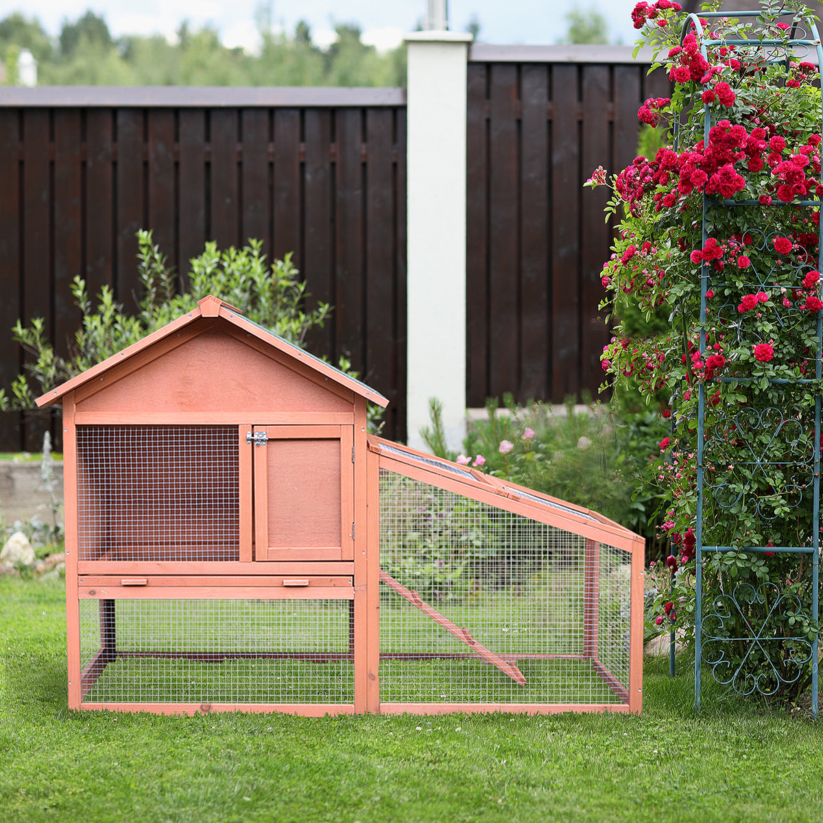 2 Tier Rabbit Hutch Outdoor, Guinea Pig Hutch, Solid Wood Bunny House, Water Resistant Asphalt Roof Ramp Sliding tray 144 x 64.5 x 100 cm
