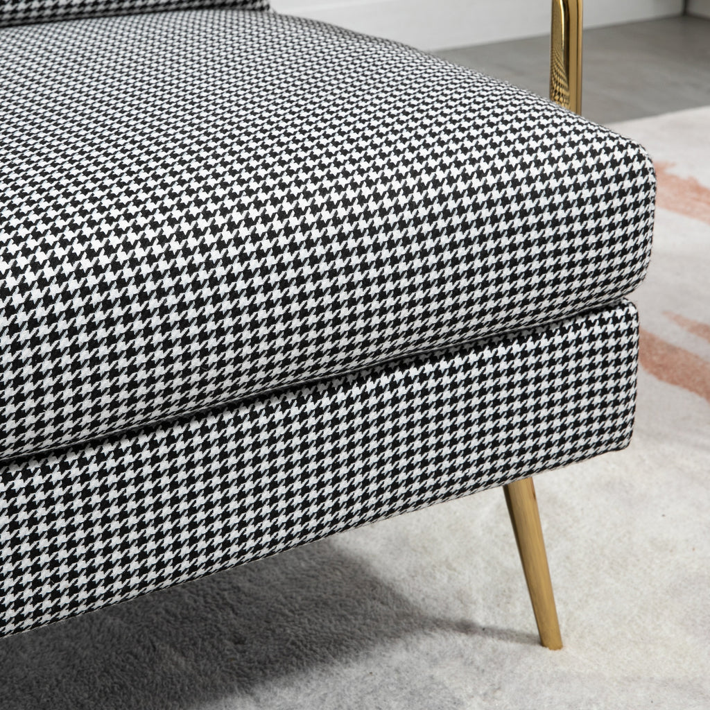 Sessel im Retrodesign, Akzentsessel, Hahnentrittmuster, Holzemelente, Federkern, Schwarz + Weiß
