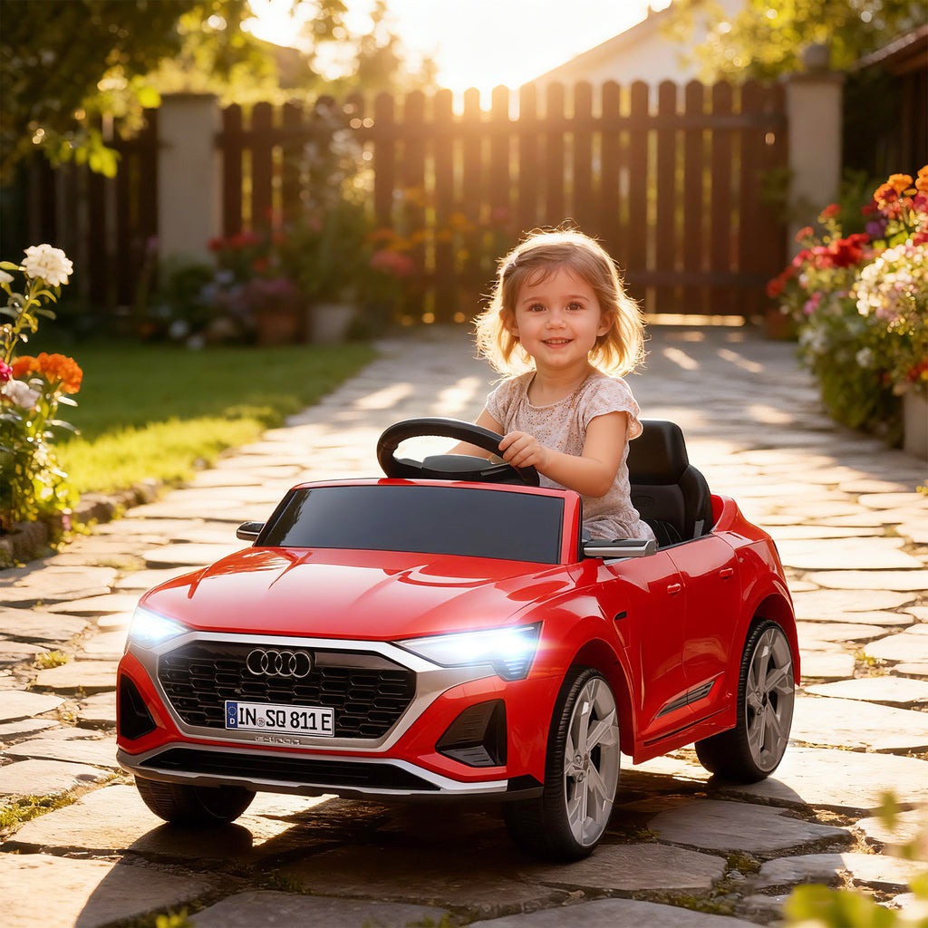 Elektro-Kinderauto, 12V Audi Q8, 3-5 km/h, Fernsteuerung, Scheinwerfer, Musik, Rot