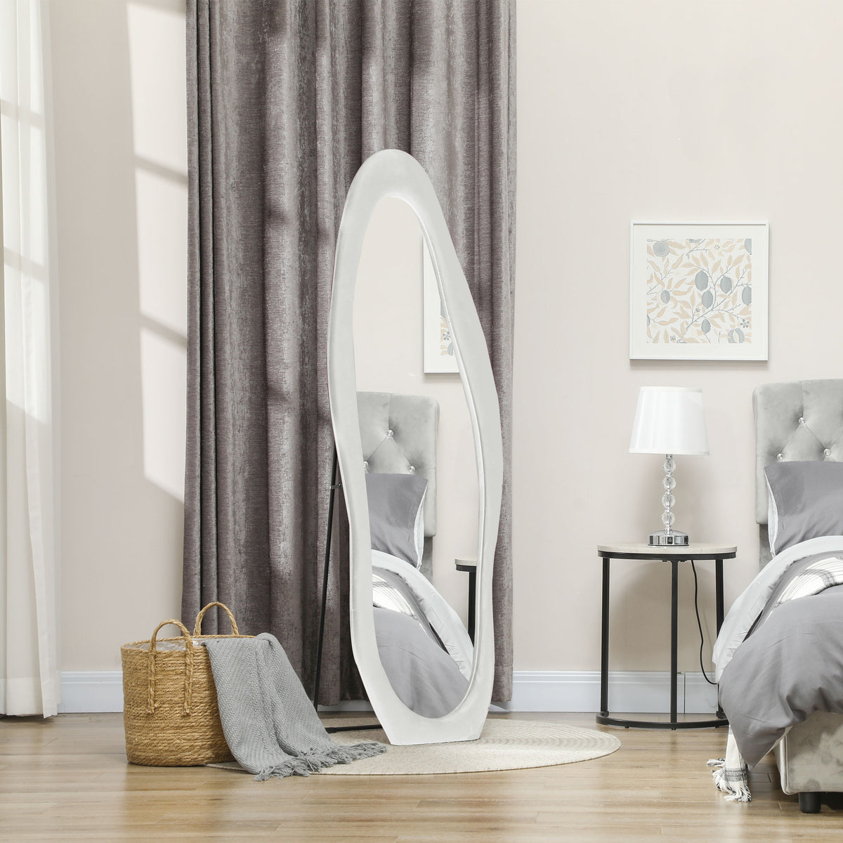 Ganzk?rperspiegel, wellige Form, 160 x 50 cm, freistehend, samtartiger Rahmenbezug, Schlafzimmer, Wohnzimmer, Wei?