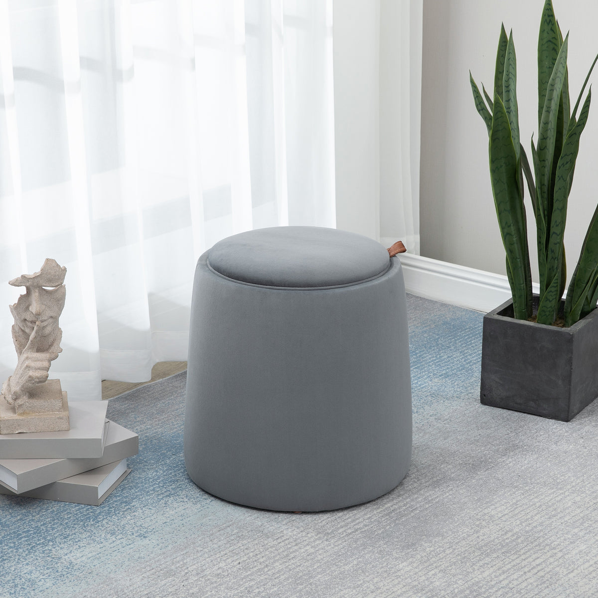 2-in-1 Hocker in Samtoptik inklusive Stauraum und abnehmbaren Deckel Ø44 cm x 47,5 cm Grau