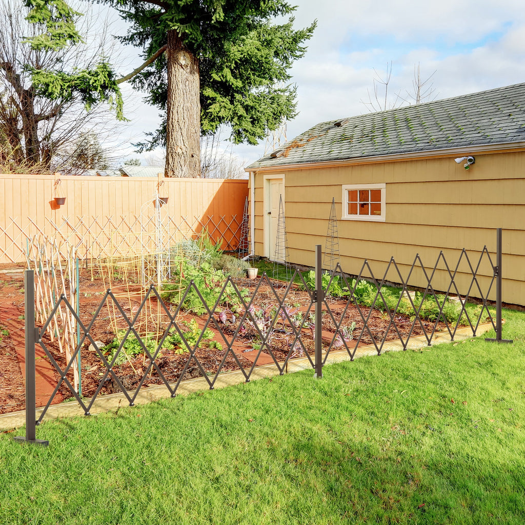 Expanding Trellis Fence Freestanding Movable Fence Foldable Garden Screen Panel Aluminium, 405cm x 103.5cm, Dark Brown