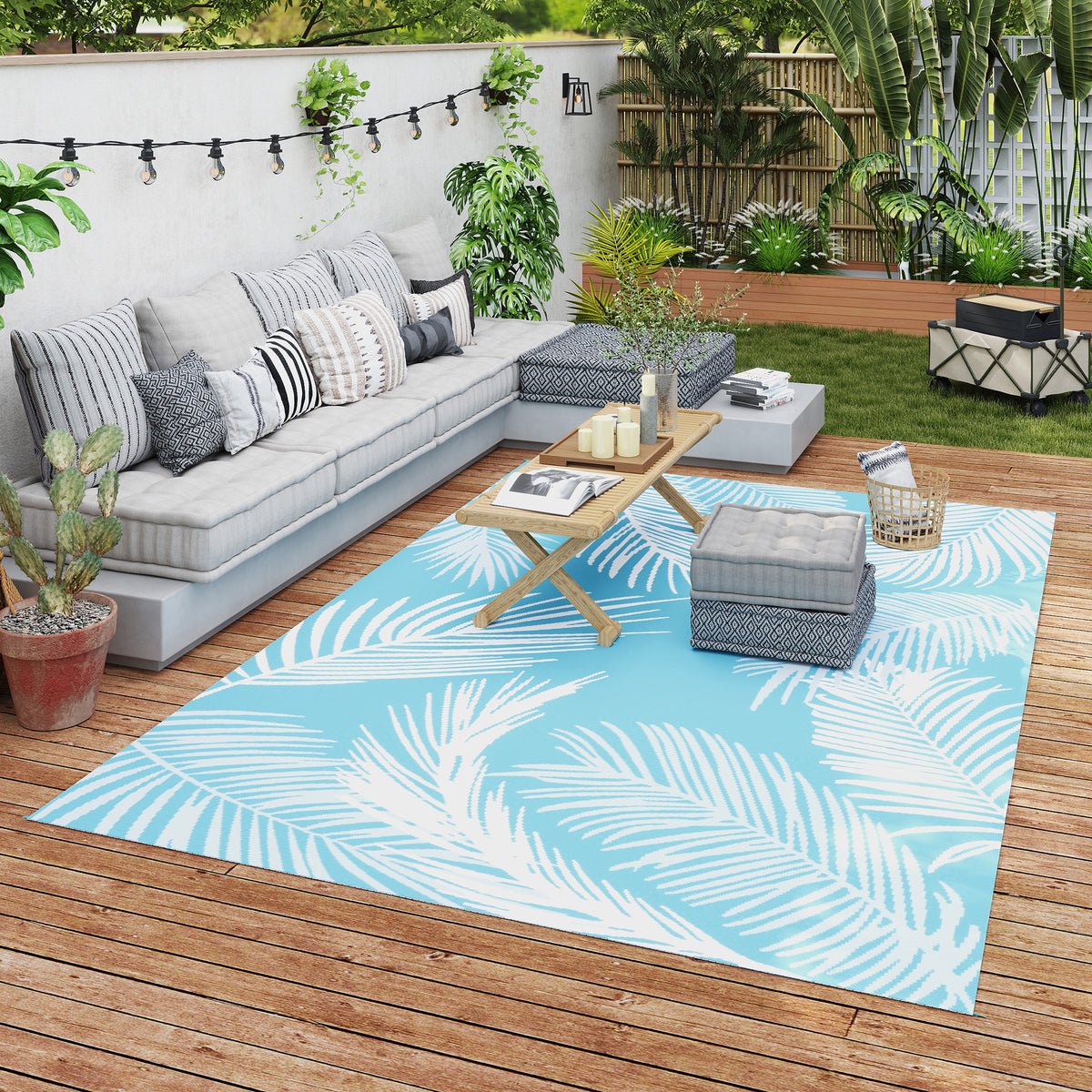 Outdoor Teppich wendbarer robuster Wetterfest Outdoorteppich mit Tragetasche Bodenankern 274 x 182 cm Hellblau+Weiß