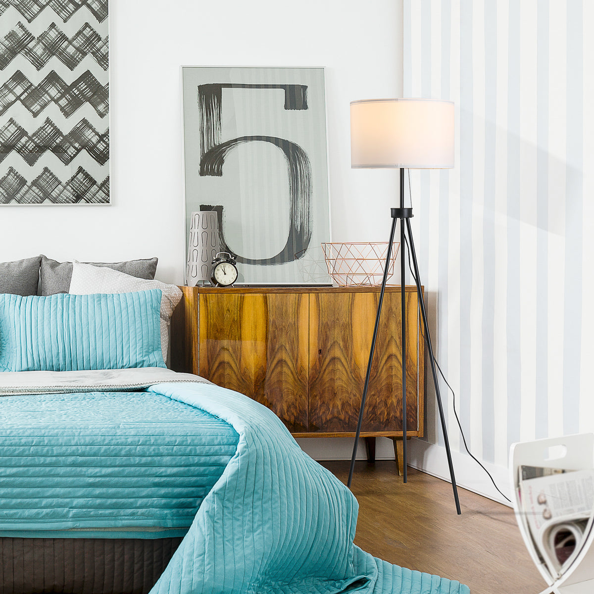 Stehlampe mit Lampenschirm aus Polyester und Baumwolle, Standleuchte Stehleuchte mit E27 Fassung für Wohnzimmer, Schlafzimmer, Weiß, exkl. Glühbirne