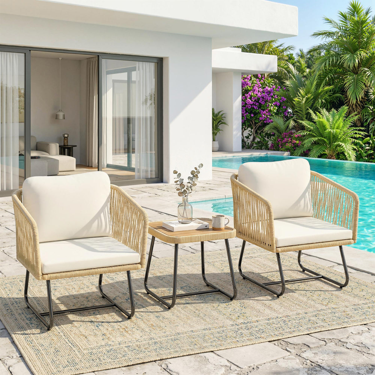 Rattan Bistroset 3 teiliges FSC Gartenmöbel-Set mit 2 Sessel, Lamell-Holztisch, dicke waschbare Kissen Stahlrahmen