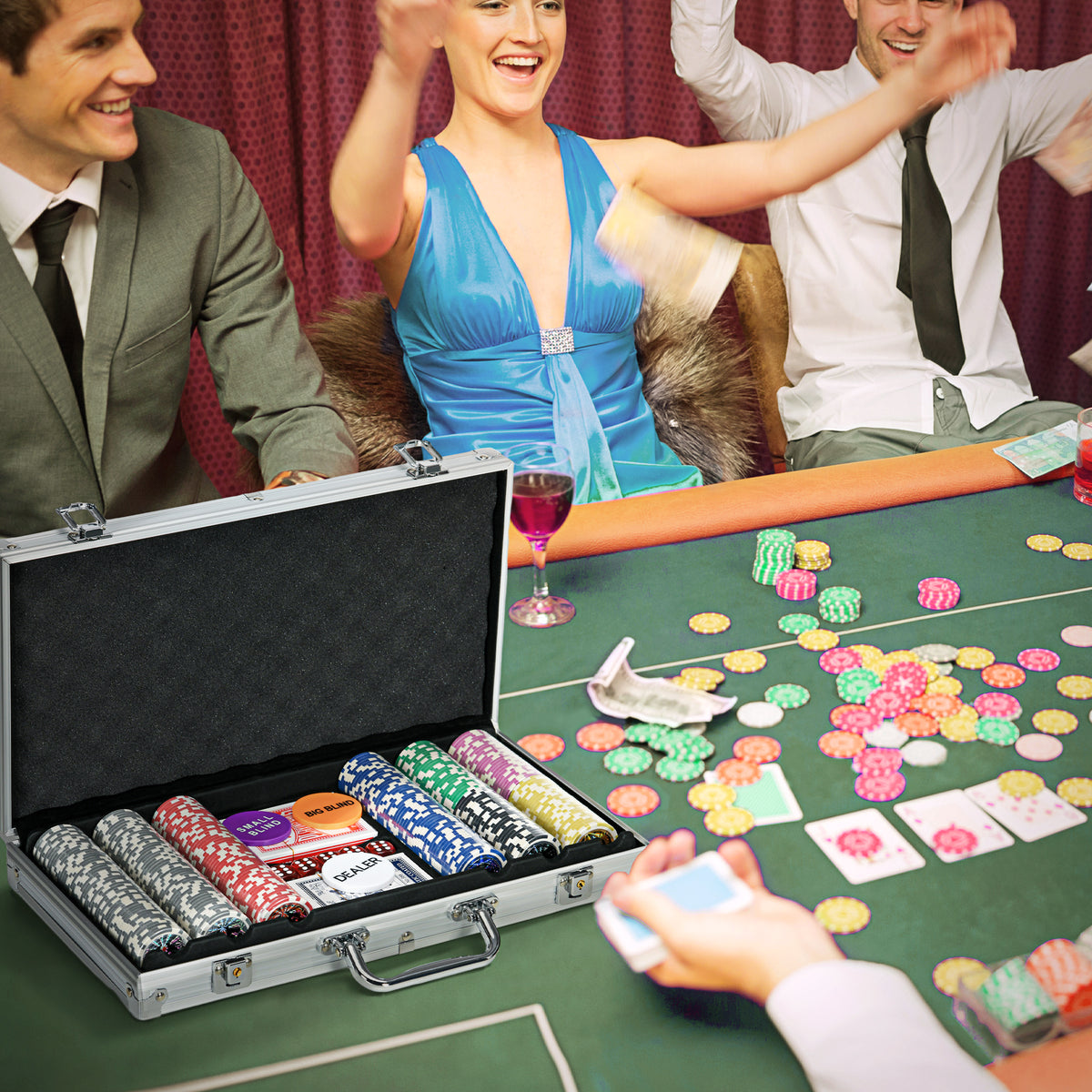 300-Piece Poker Chips Set, Poker Set with Mat, Chips, Two Card Decks, Dealer, Five Dices