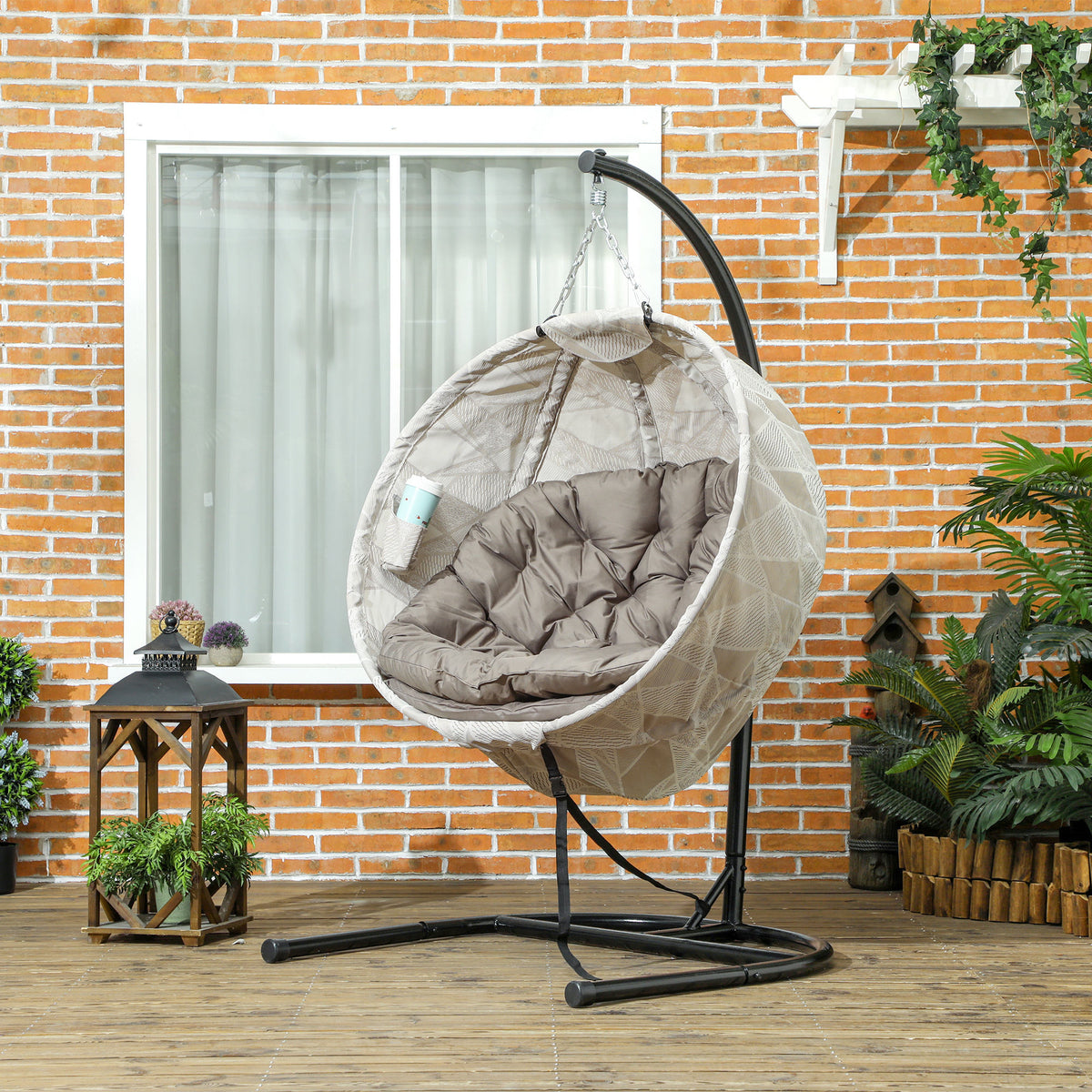 Eiförmiger Hängekorb, Hängesessel mit Schaukelfunktion und faltbarem Korb, Gartenstuhl, Becherhalter, Sandbraun