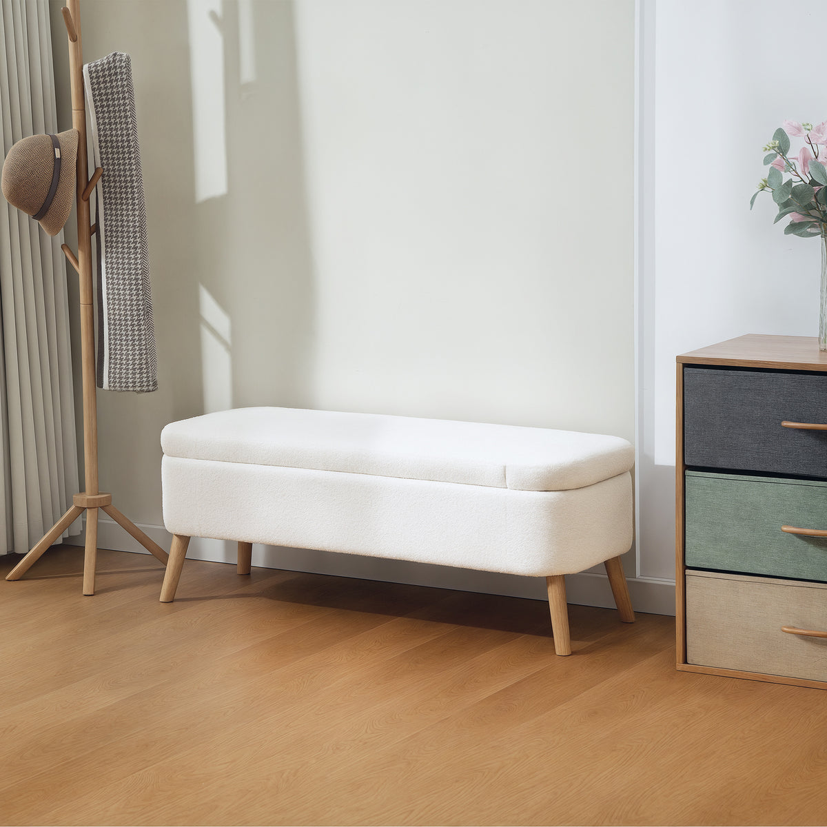 Aufbewahrungsbank, Sitzbank mit 65 L Stauraum, Teddy-Fleece-Stoff, Kautschukholz, 120 x 42 x 45 cm, Cremewei?