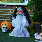 Halloween-Dekoration Horrorpuppe, LED-Augen, heult, springt hoch, Geräusch- & Bewegungssensor, 60 cm