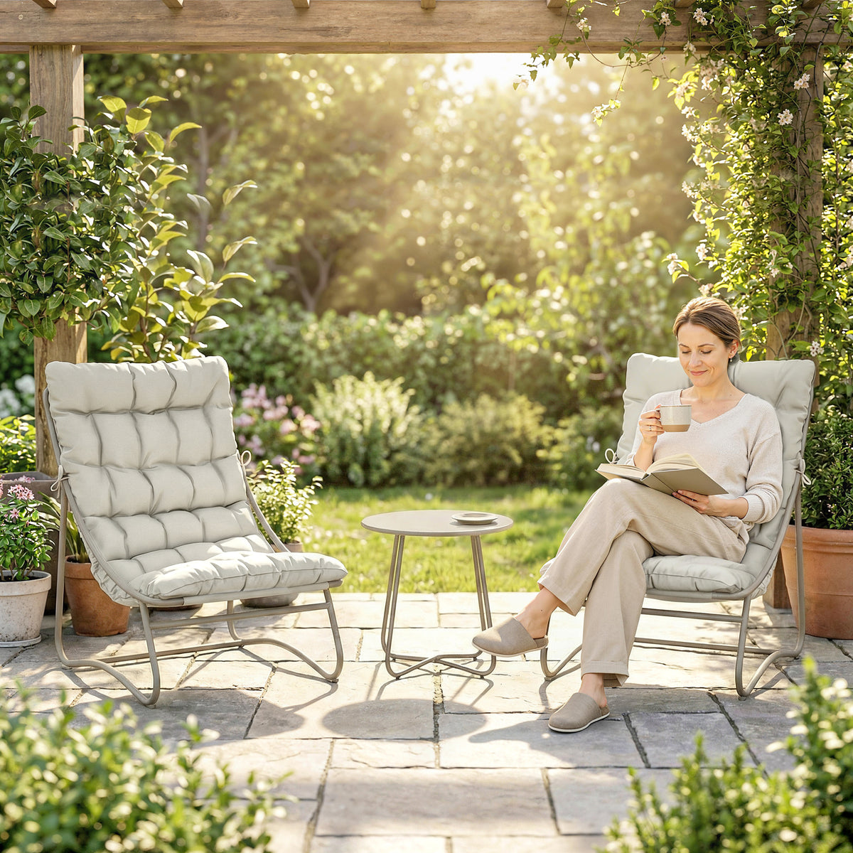 Balkonmöbel Set 3 teilig Gartenmöbel Set mit Tisch Kissen Stahlgestell verstellbar Fußpads, Atmungsaktiv Hellgrau