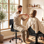 Rollhocker, höhenverstellbarer Salonstuhl aus PU-Leder mit Polstersitz, Rückenlehne und Rollen, Schwarz