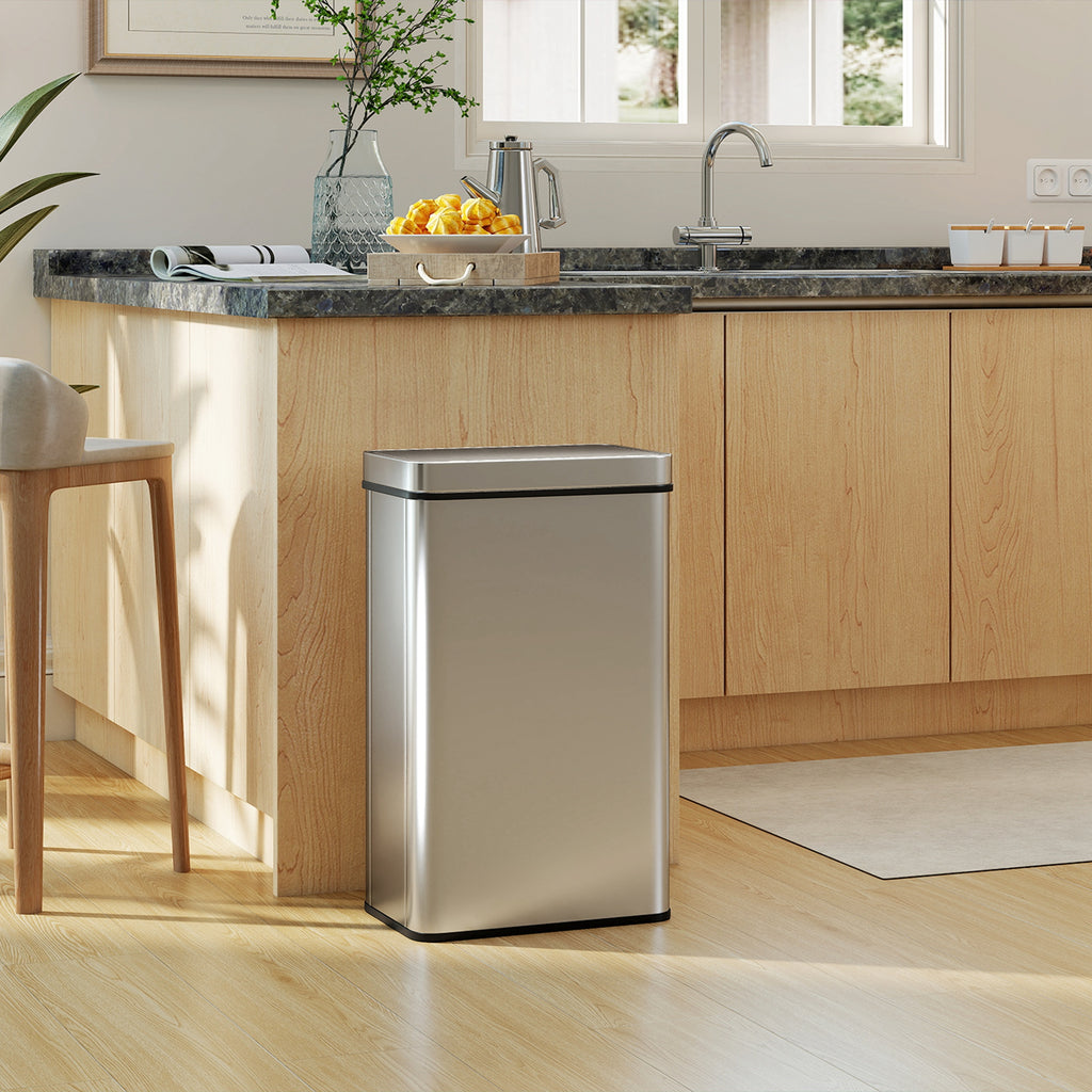 60 L Sensor Can, Sensor Bin with Soft-Close Lid, Fingerprint-Proof Stainless Steel, Silver Tone