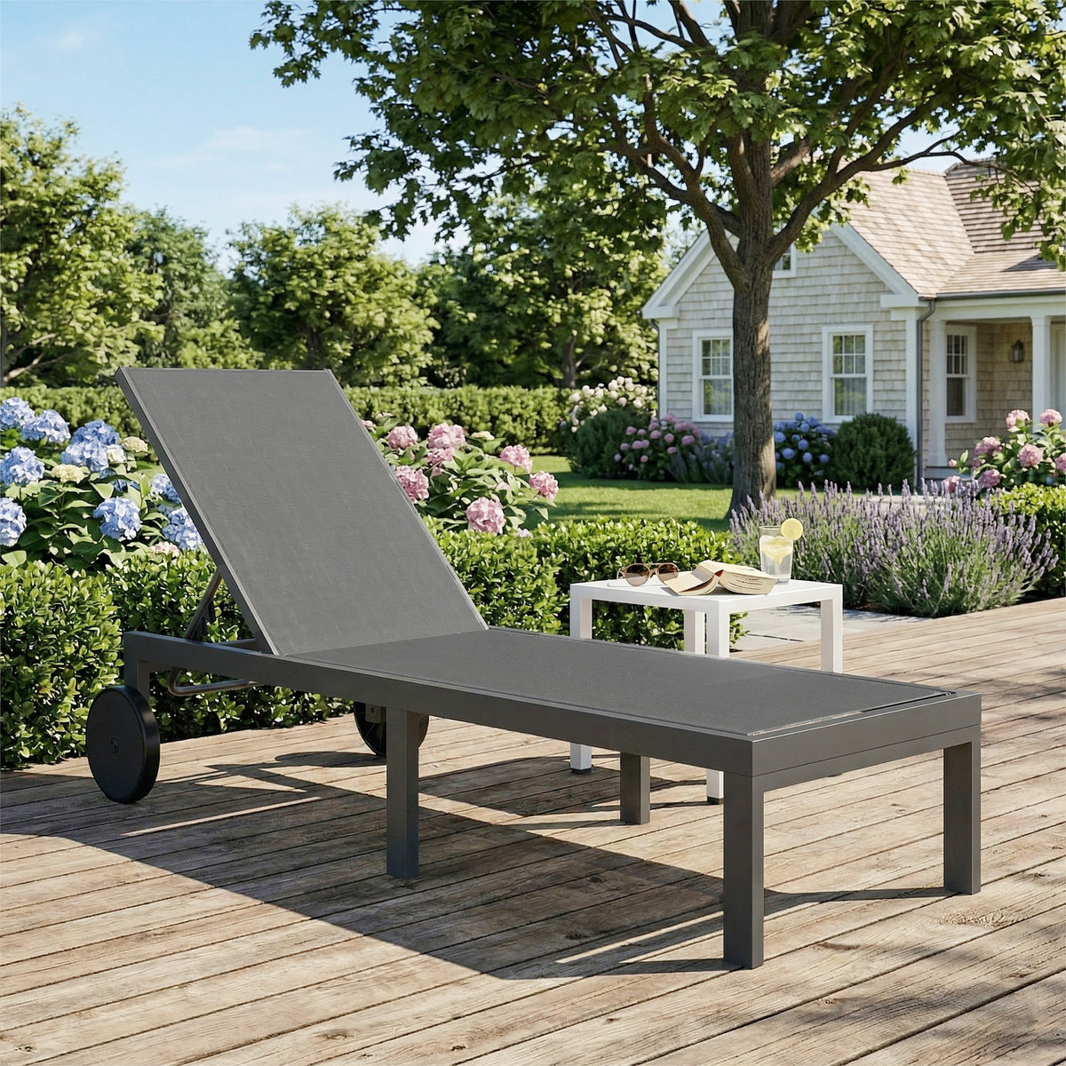 Sonnenliege Atmungsaktive Gartenliege mit 6-fach Verstellbar Rückenlehne Rädern Aluminiumrahmen