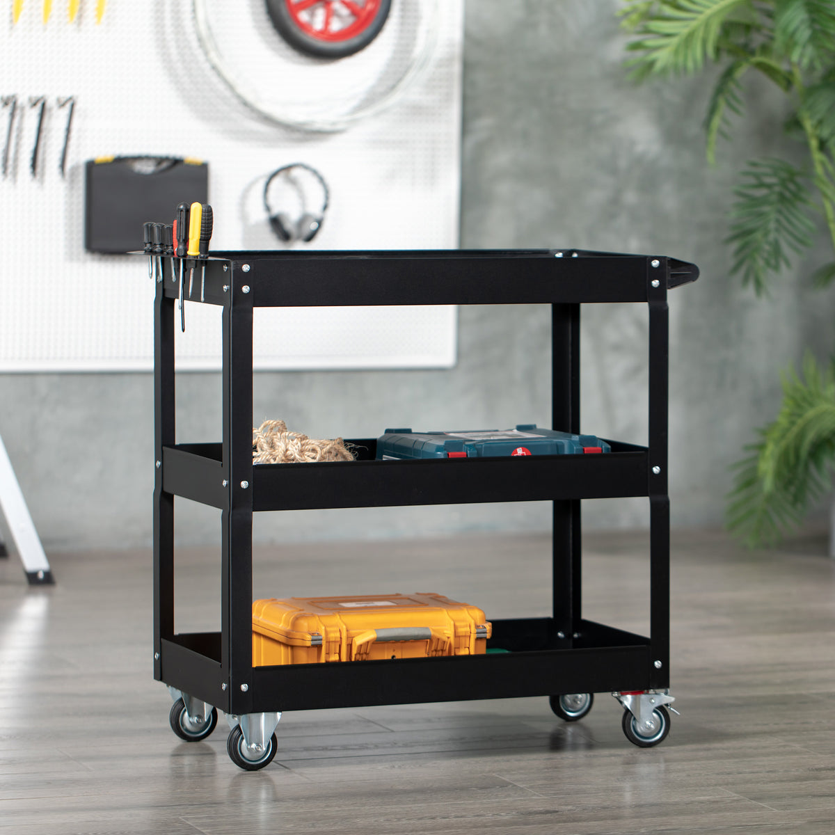 3-stufiger Werkzeugwagen, 4 Rollen, Stahl, 83B x 35,3T x 76H cm, Schwarz
