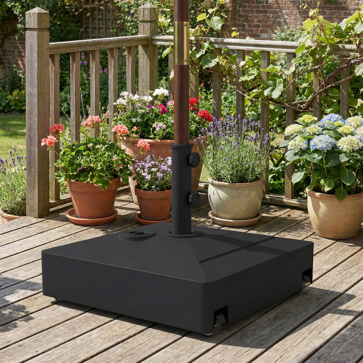 Sonnenschirmständer mit Rädern, Befüllbar mit 61 kg Sand/40 kg Wasser, Für Schirmstangen mit Ø35, 38, 48 mm, Schwarz