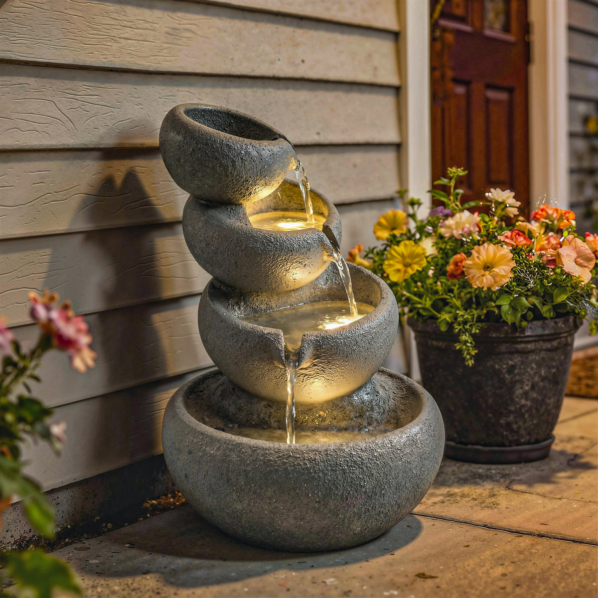 Springbrunnen Outdoor aus Kunstharz 4-stufig Gartenbrunnen mit LED Beleuchtung Pumpe Steinoptik 35 x 32 x 50 cm